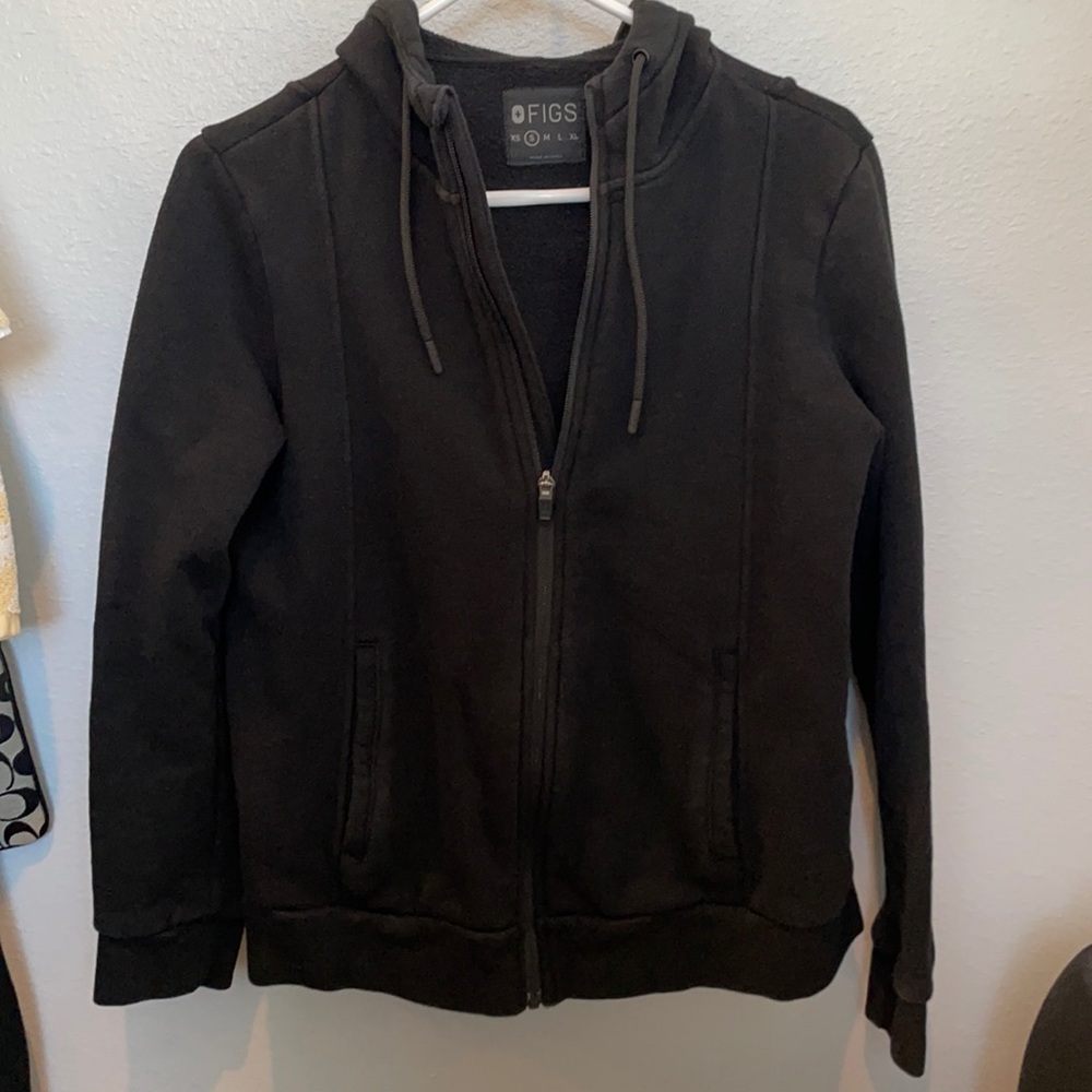 Figs Black Essential Hoodie Gem